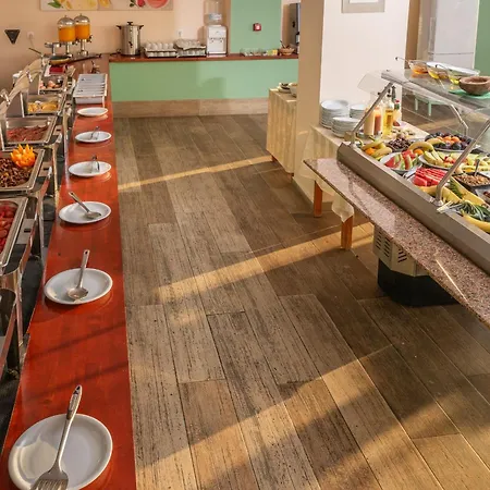 Отель Corfu Maris Bellos