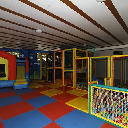 Hotel Alyssium 4*