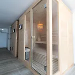 Hotell Alyssium 4*