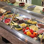 Alyssium Hotell 4*