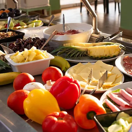 Hotel Corfu Maris Bellos Benitses (Corfu)