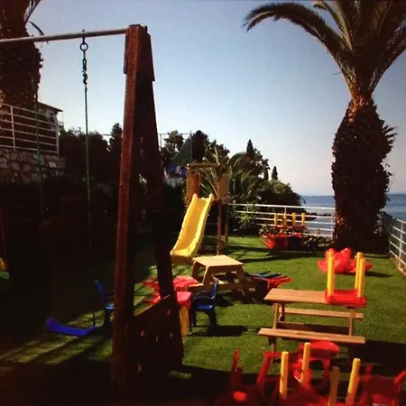 Corfu Maris Bellos