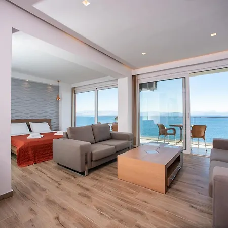 Corfu Maris Bellos ホテル 4*